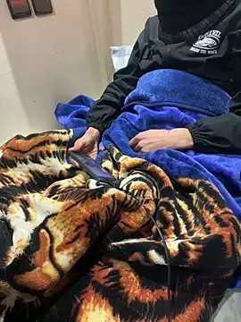 Yasar-Xxxl online show from February 2026 02:19:02 AM