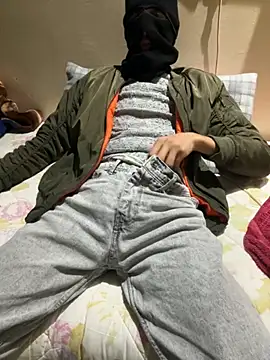 Yasar-Xxxl online show from February 2026 12:32:02 AM