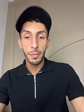 Snapshot of Yasar-Xxxl chatting on June 2026 11:32:02 PM Yasar-Xxxl online show from June 2026 11:32:02 PM