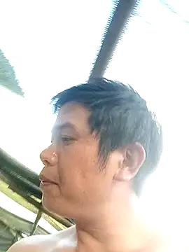 DungLuongg online show from September 2025 10:06:02 AM