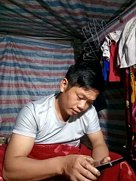 DungLuongg online show from May 2026 02:53:02 PM