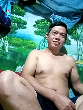 DungLuongg online show from October 2025 01:10:01 PM