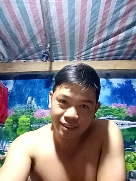 DungLuongg online show from February 2026 02:39:02 PM