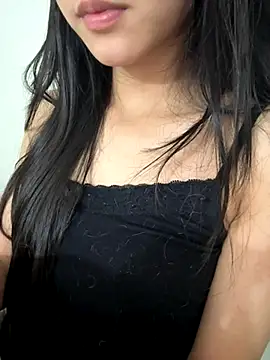 Snapshot of Desi_sara chatting on November 2025 04:39:02 AM Desi sara online show from November 2025 04:39:02 AM