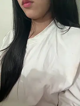 Snapshot of Desi_sara chatting on November 2025 02:45:02 PM Desi sara online show from November 2025 02:45:02 PM