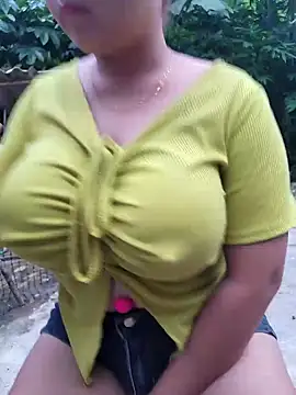 Snapshot of Akira_sera chatting on October 2025 09:39:01 AM Akira sera online show from October 2025 09:39:01 AM