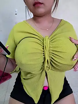 Snapshot of Akira_sera chatting on October 2025 06:58:01 AM Akira sera online show from October 2025 06:58:01 AM