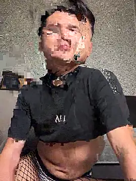 Snapshot of urbillyboi chatting on October 2025 01:10:01 PM urbillyboi online show from October 2025 01:10:01 PM