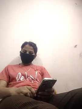 poojam93 online show from May 2026 01:25:01 PM
