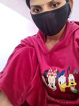 poojam93 online show from November 2025 03:38:01 AM