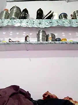 poojam93 online show from December 2025 03:05:02 AM