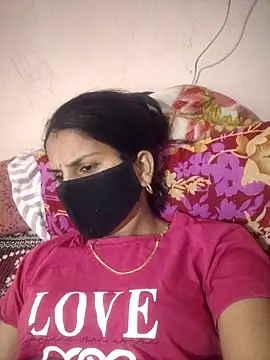 poojam93 online show from May 2026 03:07:02 PM