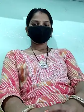 poojam93 online show from September 2025 01:39:01 AM