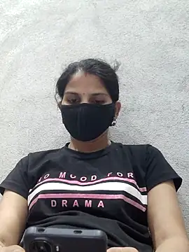 poojam93 online show from June 2026 09:20:02 AM