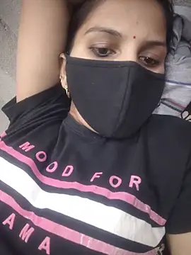 poojam93 online show from May 2026 07:28:01 AM