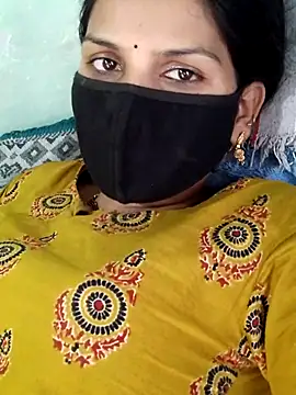 poojam93 online show from September 2025 02:54:01 AM