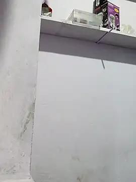 poojam93 online show from October 2025 02:24:02 AM