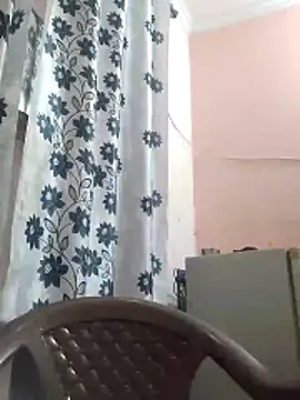 poojam93 online show from February 2026 03:23:02 PM