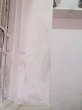 poojam93 online show from October 2025 01:51:02 AM