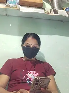 poojam93 online show from September 2025 03:08:01 PM