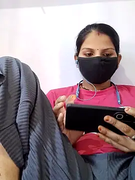 poojam93 online show from November 2025 03:22:01 AM