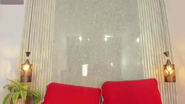 Johan gz  online show from November 2025 12:32:02 PM