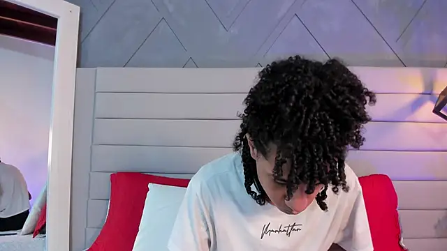 Johan gz  online show from November 2025 11:53:02 AM