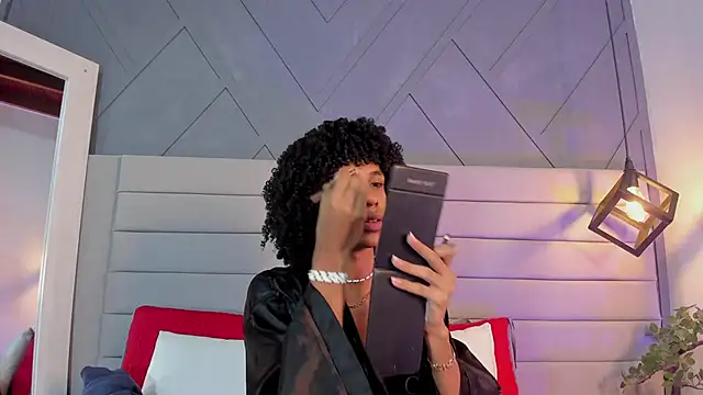 Johan gz  online show from November 2025 12:20:01 PM