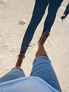 Snapshot of sarahkat86 chatting on November 2025 06:00:02 PM sarahkat86 online show from November 2025 06:00:02 PM