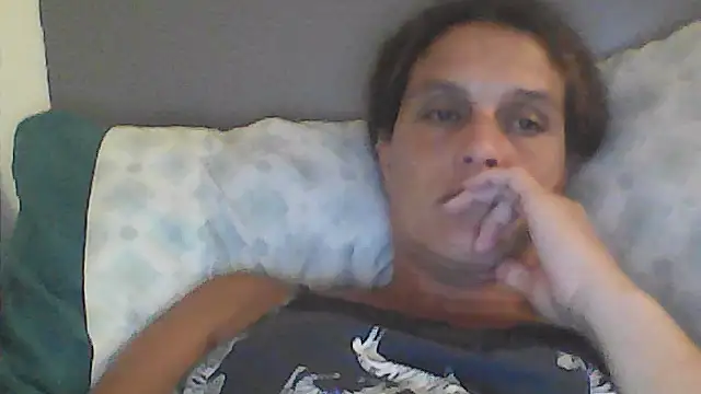 sarahkat86 online show from February 2026 01:04:01 AM