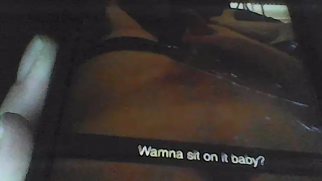 sarahkat86 online show from April 2026 11:56:01 PM