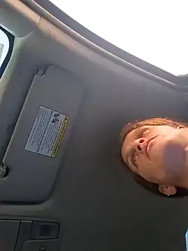 sarahkat86 online show from February 2026 11:04:01 PM