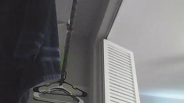 sarahkat86 online show from April 2026 10:03:01 PM