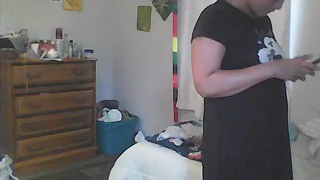 sarahkat86 online show from May 2026 11:01:02 PM