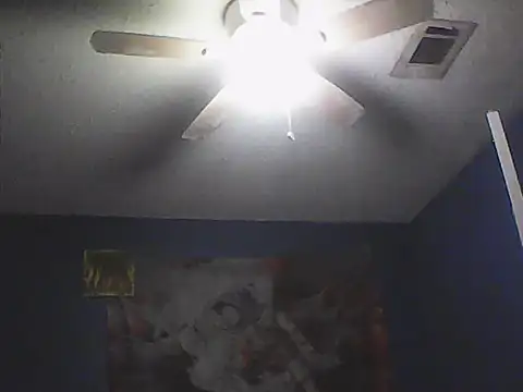 Snapshot of sarahkat86 chatting on October 2025 12:53:01 AM sarahkat86 online show from October 2025 12:53:01 AM