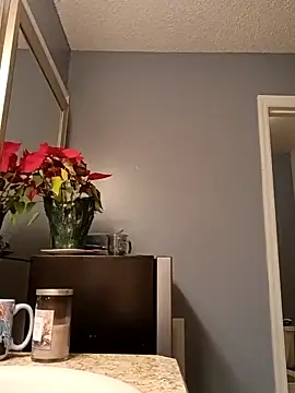 sarahkat86 online show from December 2025 01:47:02 PM