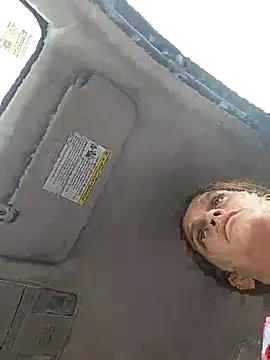 sarahkat86 online show from February 2026 02:17:02 PM