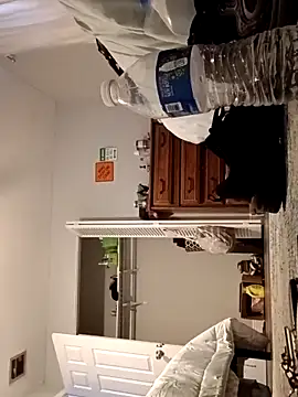 sarahkat86 online show from March 2026 10:50:02 PM