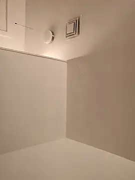 sarahkat86 online show from February 2026 12:52:02 AM