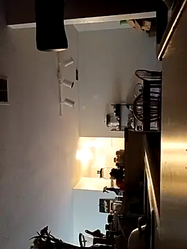 sarahkat86 online show from February 2026 04:29:02 PM