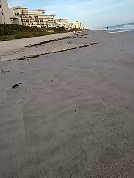 Snapshot of sarahkat86 chatting on November 2025 12:31:02 PM sarahkat86 online show from November 2025 12:31:02 PM