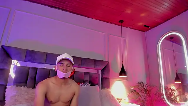 Jade rey  online show from February 2026 06:26:01 AM