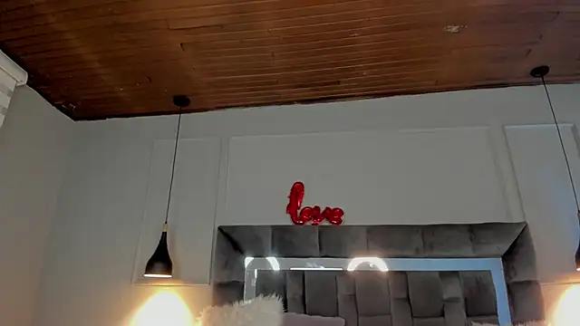 Jade rey  online show from February 2026 03:41:01 AM