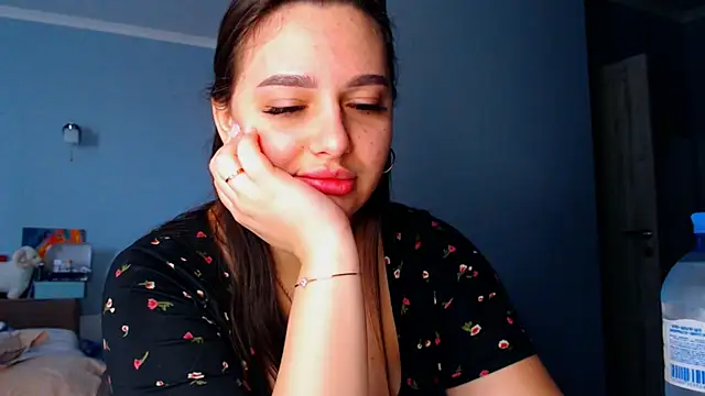 NikiWhite online show from October 2025 09:44:02 AM