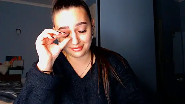 NikiWhite online show from September 2025 09:43:01 PM