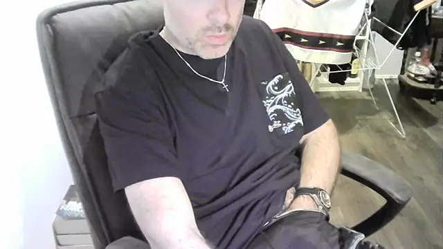 Chrisprngr online show from June 2026 04:51:01 PM