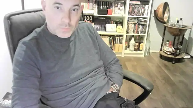 Snapshot of Chrisprngr chatting on May 2026 02:21:01 PM Chrisprngr online show from May 2026 02:21:01 PM