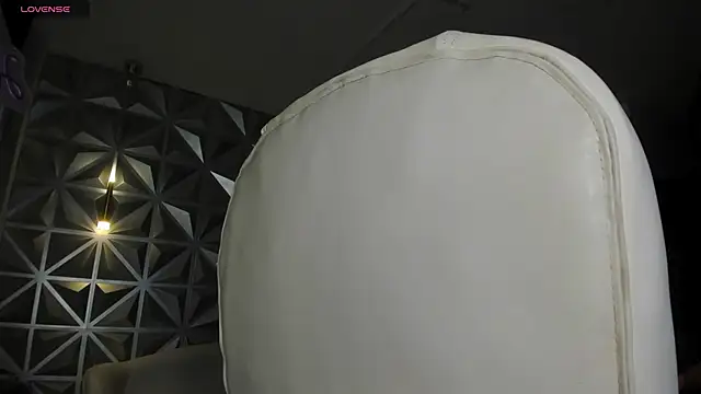 hellen tease online show from February 2026 07:05:01 PM