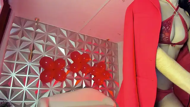 hellen tease online show from February 2026 09:15:01 PM