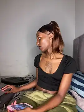 Trans fairy online show from April 2026 09:29:01 PM